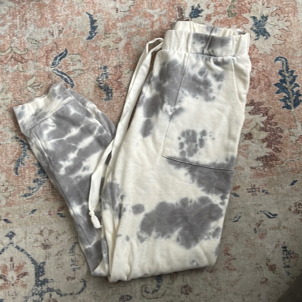 Caution to the wind size s tye dye sweatpants